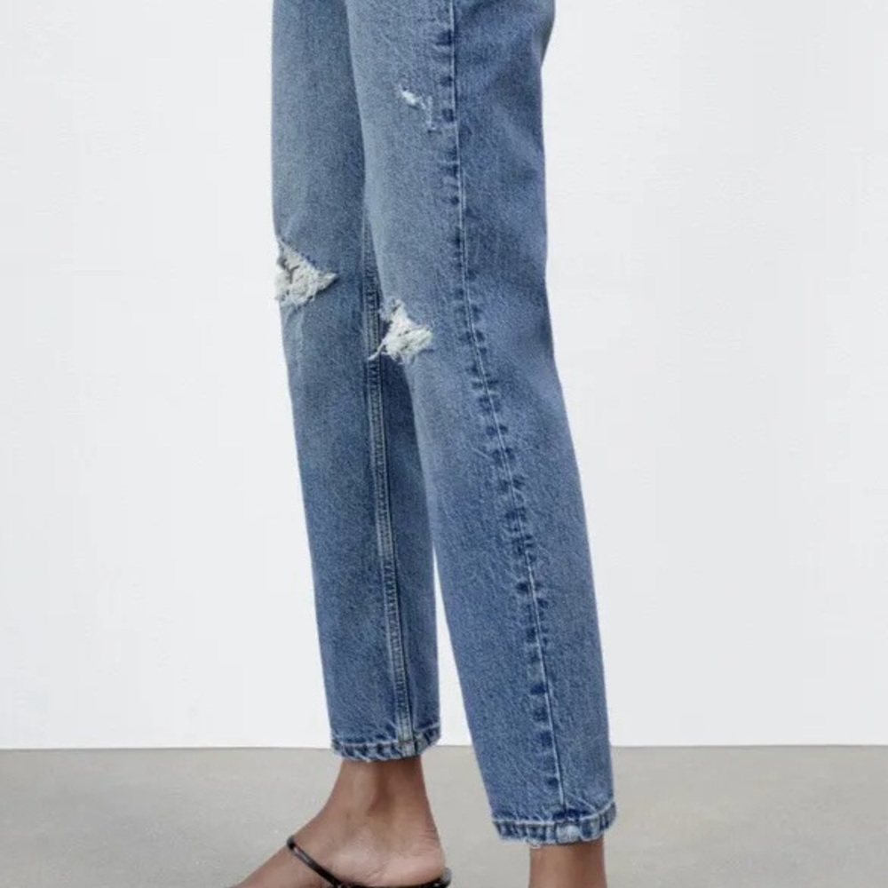 Zara Slim Fit High Waist Rise Ripped Distressed Jeans Light Blue - Picture 4 of 10